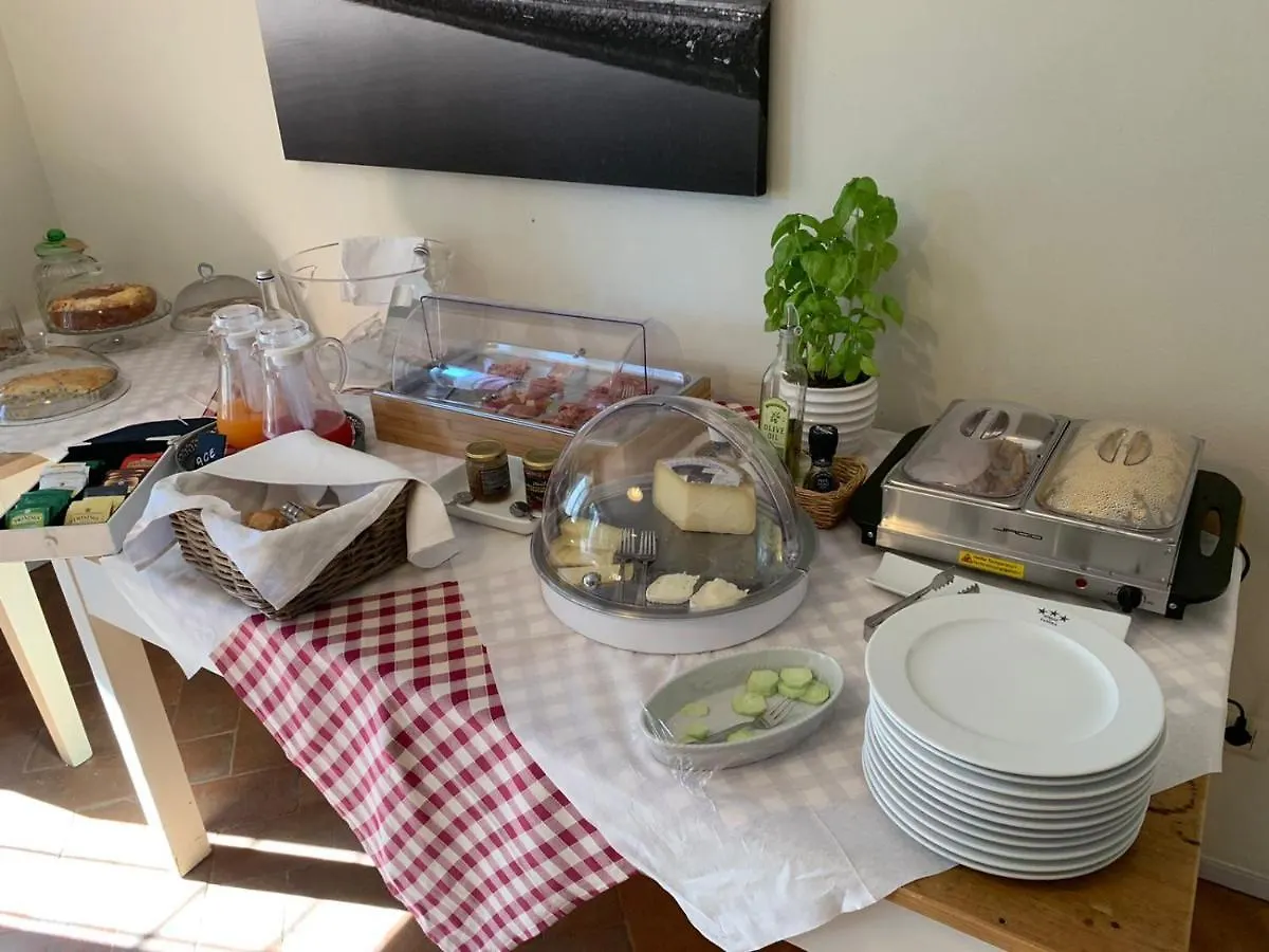 Bauernhof Agriturismo Poderedodici Orbetello Italien