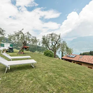 casa-lucia-tremosine.it-lombardy.com/